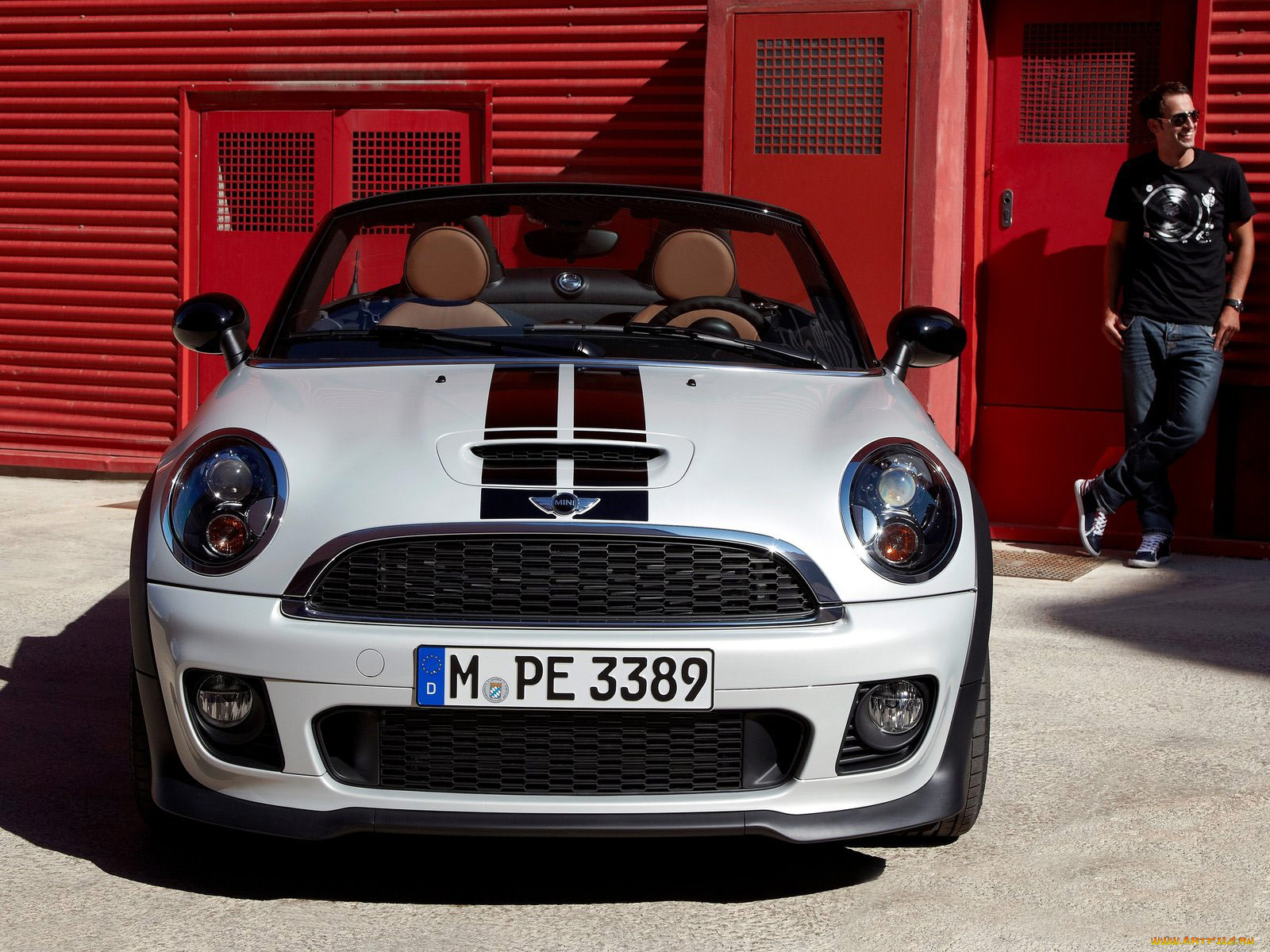 , mini